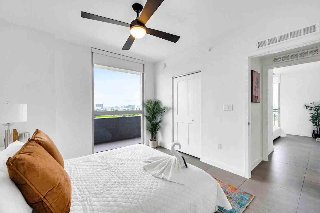Amazing 3 Bed Unit In Dwntwn Miami With Free Parking Appartement Buitenkant foto