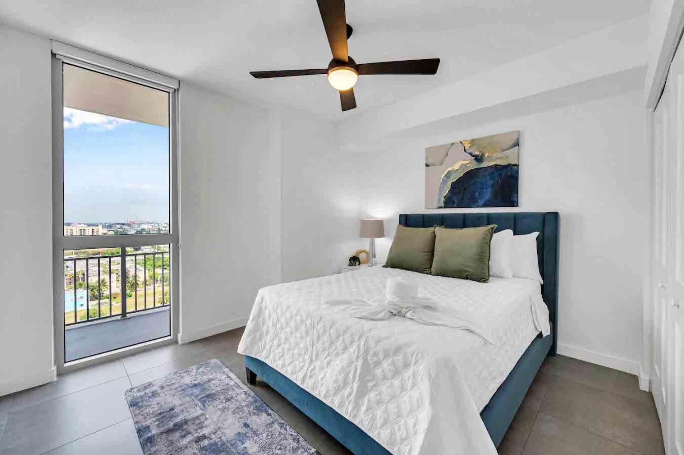 Amazing 3 Bed Unit In Dwntwn Miami With Free Parking Appartement Buitenkant foto